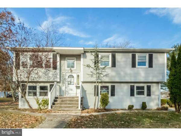 338 SHAWNEE DR, Brick, NJ 08724