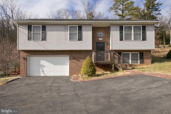 108 WILLOW TRL, Winchester, VA 22602