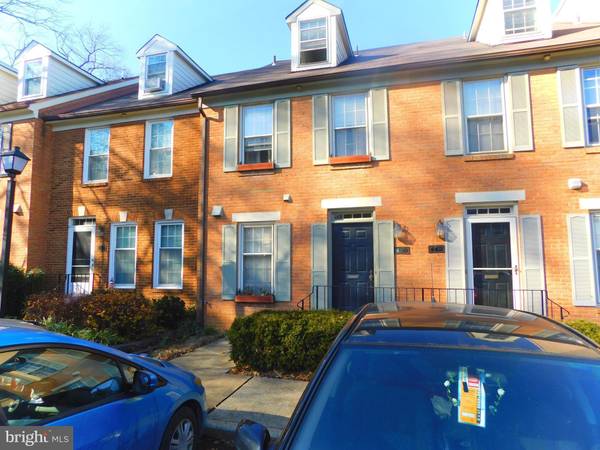 440 GLEBE RD W, Alexandria, VA 22305