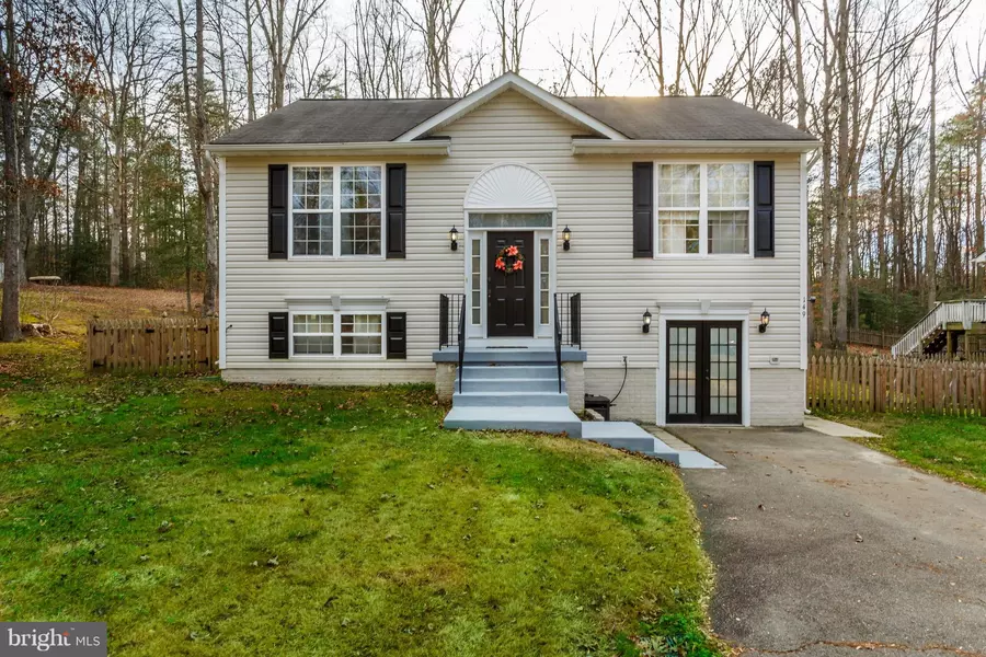 149 LAND OR DR, Ruther Glen, VA 22546