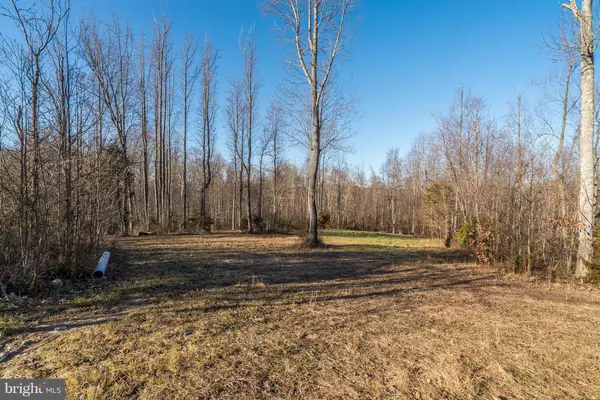 5654 SELONE TRAIL, Marshall, VA 20115