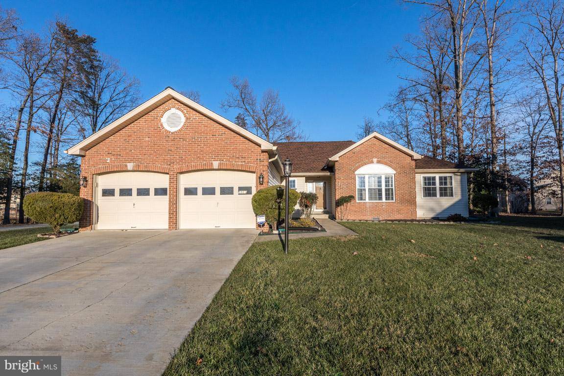 Waldorf, MD 20603,5913 PUMPKINSEED CT