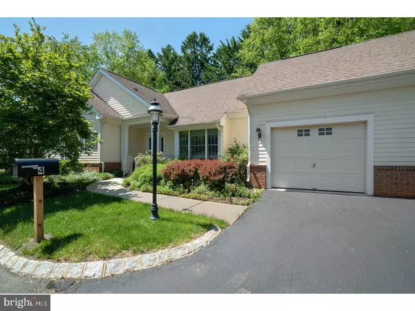 4 BIRCHWOOD CT, Princeton, NJ 08540