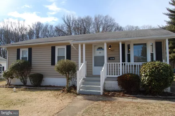 1907 NEW KENT ST, Fredericksburg, VA 22401