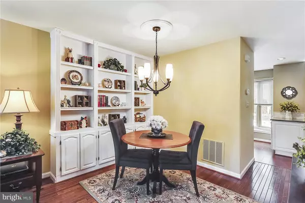 Alexandria, VA 22314,535 COLECROFT CT