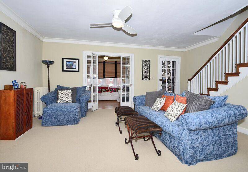 Baltimore, MD 21218,3608 EDNOR RD