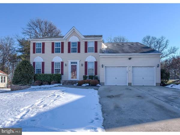 11 CRANBERRY LN, Delran, NJ 08075