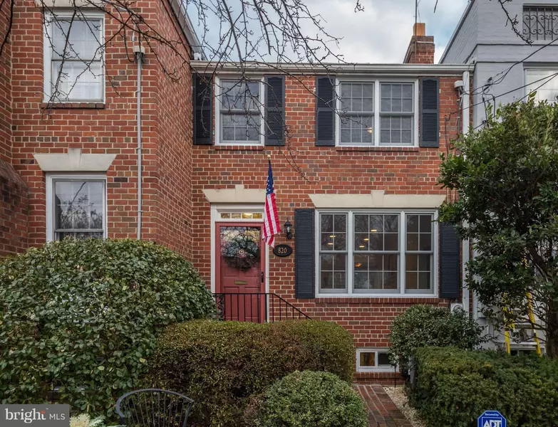 820 ROYAL ST S, Alexandria, VA 22314