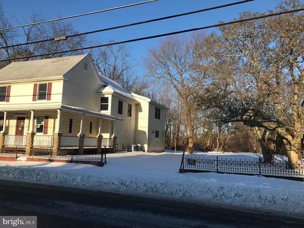 Elmer, NJ 08318,205 N MAIN ST