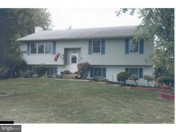 2230 MAGNOLIA RD, Vineland, NJ 08361