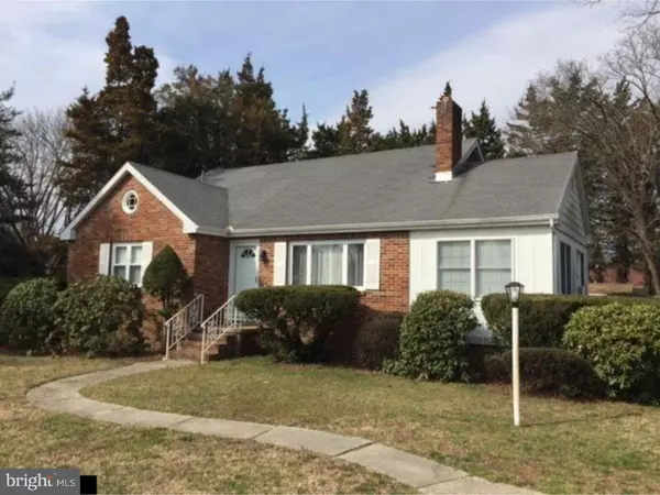 208 OAKLAWN TER, Vineland, NJ 08361