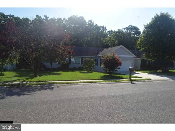 5 CARRIAGE HOUSE LN, Egg Harbor Township, NJ 08234