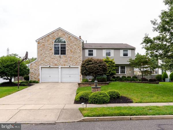 122 HENFIELD AVE, Cherry Hill, NJ 08003