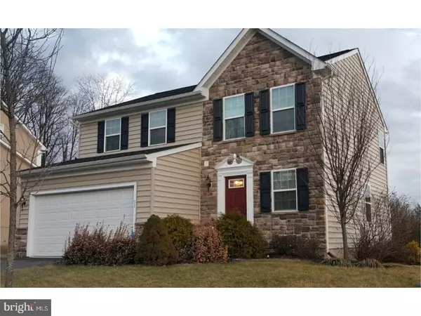 11 LEE DR, Pottstown, PA 19464