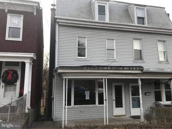 823 POTTSVILLE ST, Pottsville, PA 17901