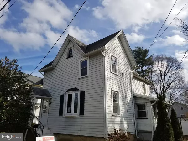 31 MYRTLE AVE, Pitman, NJ 08071