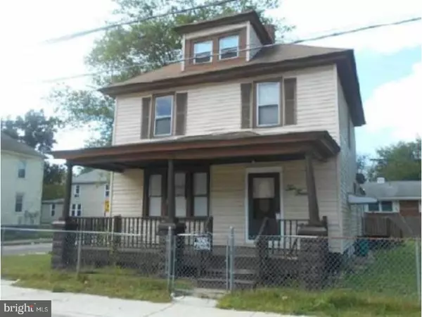 1014 SPRUCE ST, Paulsboro, NJ 08066