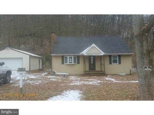 214 W PLANE ST, Gordon, PA 17936