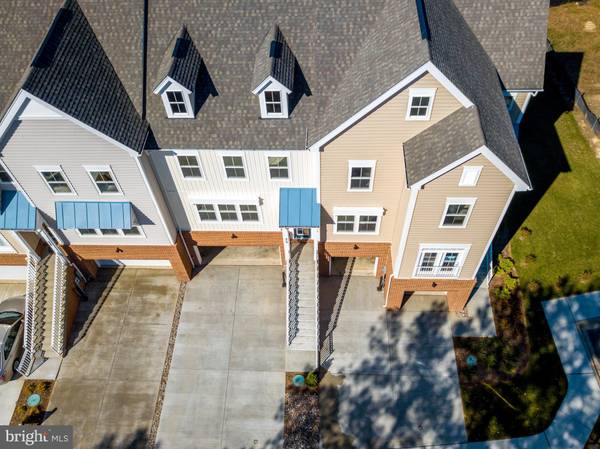 200 OYSTER BAY PLACE #C-1, Solomons, MD 20688