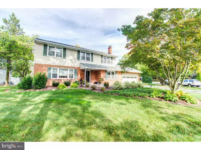 3315 CROSS COUNTRY DR, Wilmington, DE 19810