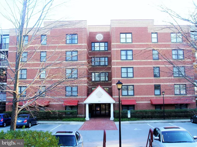 600 MCKINSEY PARK DR #1-403, Severna Park, MD 21146