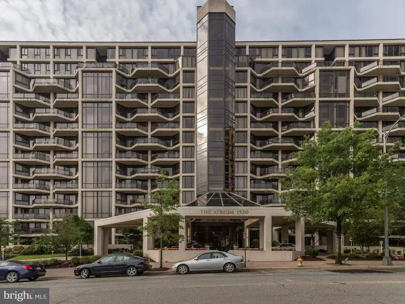 1530 KEY BLVD #1017, Arlington, VA 22209