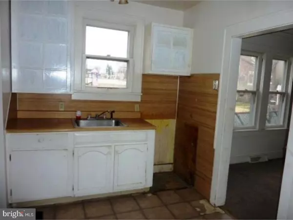 Vineland, NJ 08360,13 N MYRTLE ST