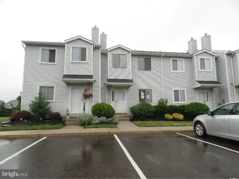 202 YORKTOWN BLVD #202, Hammonton, NJ 08037