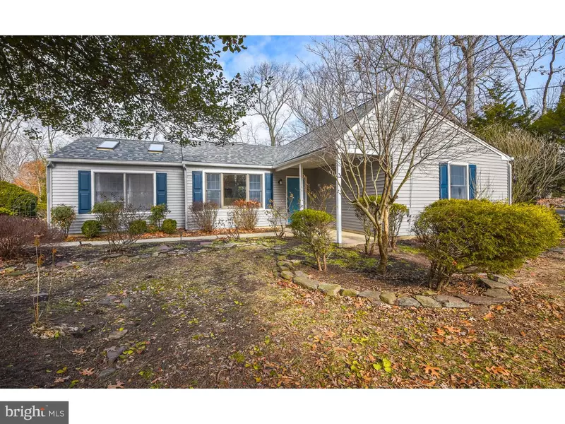 112 FLEETWOOD AVE, Mount Laurel, NJ 08054