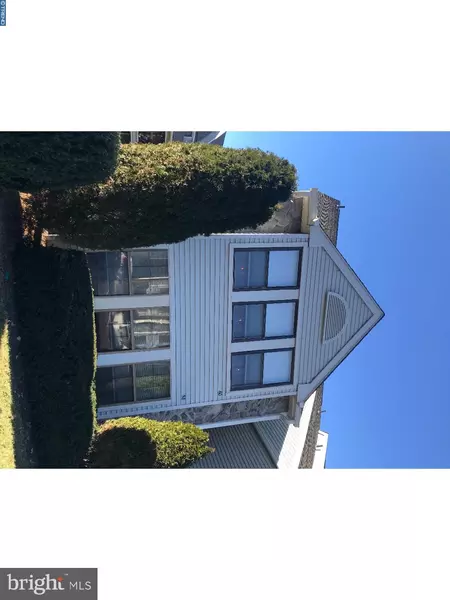 60 BRIDGEWATER DR, Evesham, NJ 08053