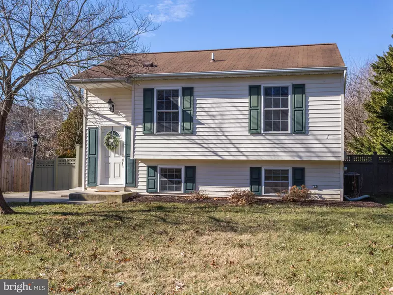 7410 JENNIFER WAY, Sykesville, MD 21784