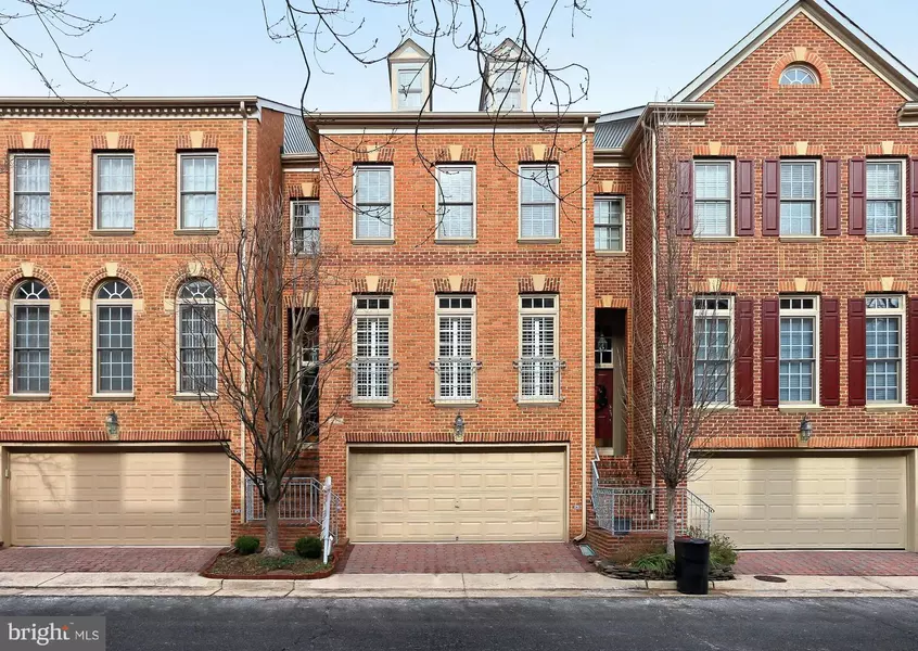 277 MURTHA ST, Alexandria, VA 22304