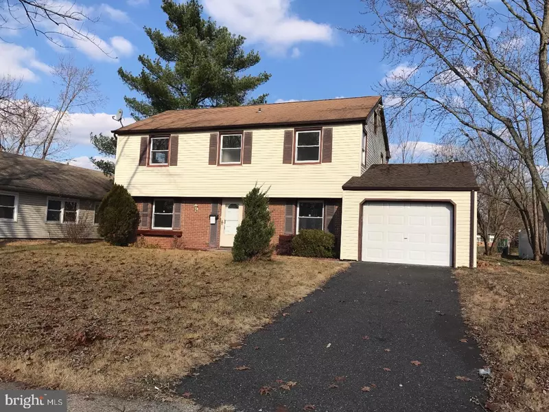 69 MIDDLEBURY LN, Willingboro, NJ 08046