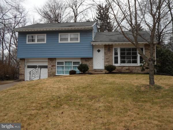 1470 MAKEFIELD RD, Yardley, PA 19067