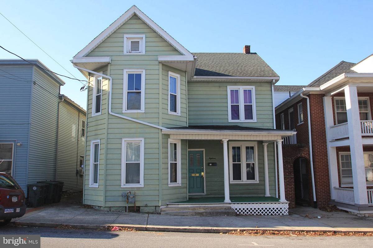 Shippensburg, PA 17257,18 PRINCE ST S