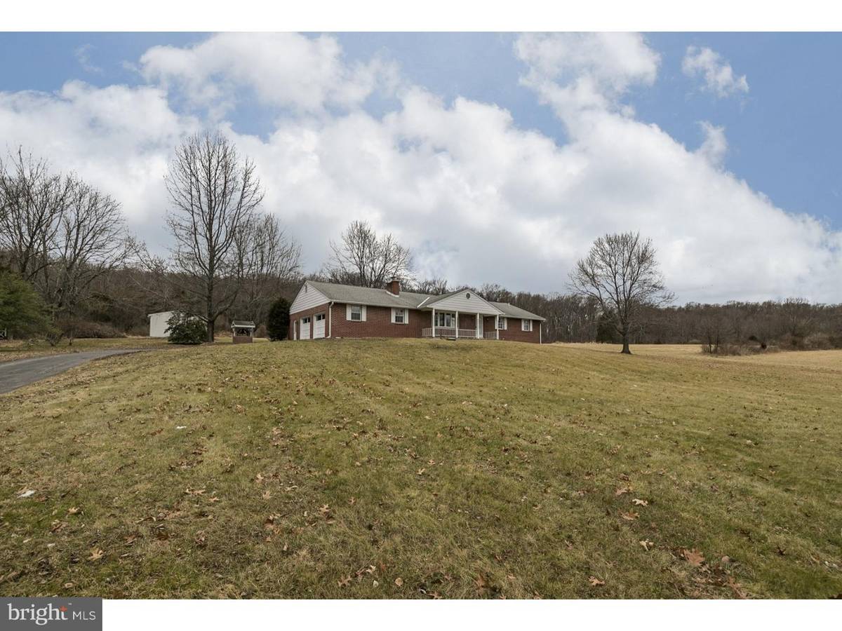 Schwenksville, PA 19473,115 MENG RD