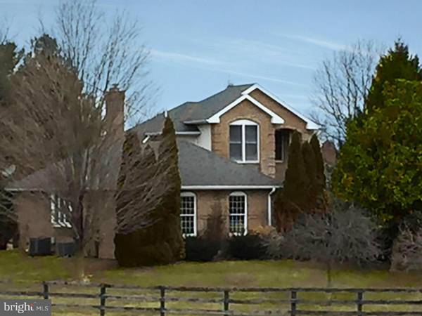 79 HAWTHORNE LN, Berryville, VA 22611