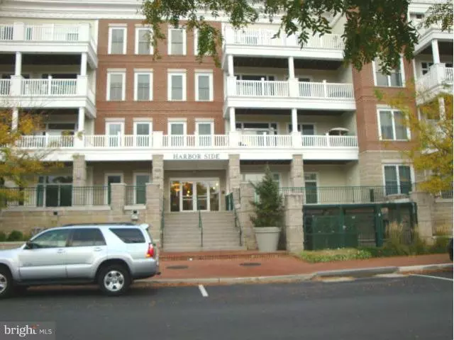 525 BELMONT BAY DR #304, Woodbridge, VA 22191