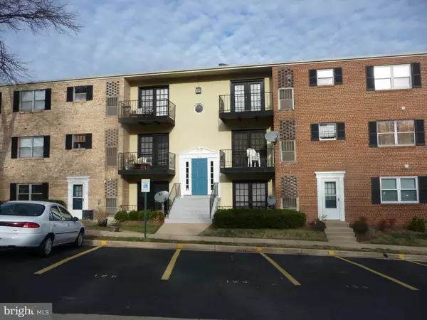 Alexandria, VA 22312,418 ARMISTEAD ST #203