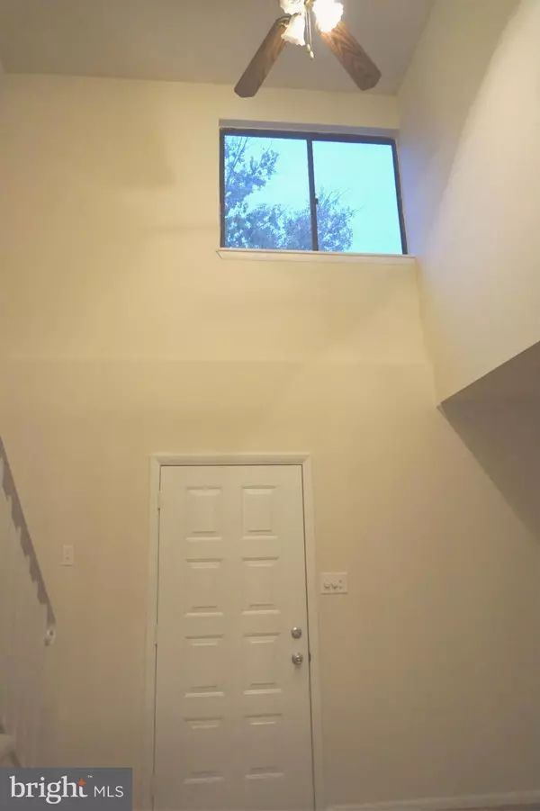 Manassas, VA 20110,9007 SANDALWOOD DR #C