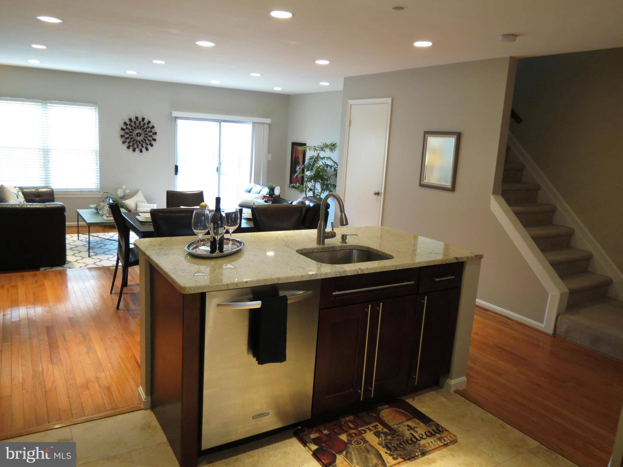 Springfield, VA 22152,7715 SOLOMON SEAL DR