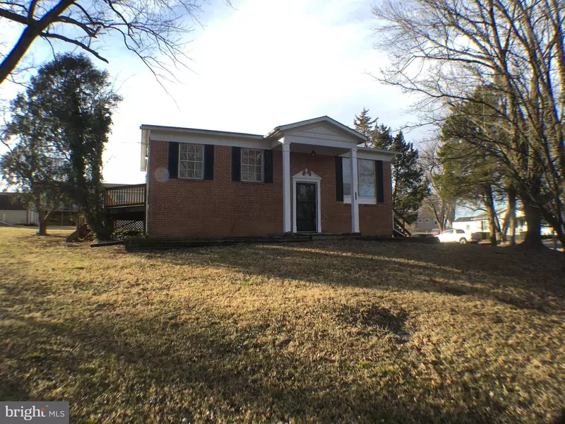 279 ORCHARD DR, Ranson, WV 25438