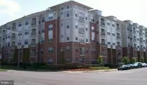 9480 VIRGINIA CENTER BLVD #308, Vienna, VA 22181