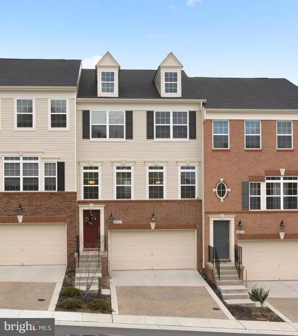 8625 STONE HILL LN, Laurel, MD 20724