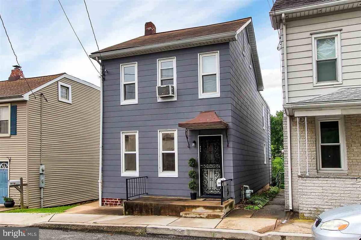 Wrightsville, PA 17368,225 CHESTNUT ST