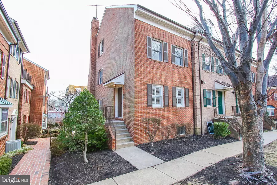 1141 TAYLOR ST #1141, Arlington, VA 22201