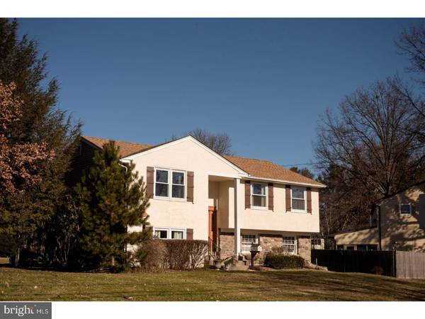 Warminster, PA 18974,958 DECKER LN