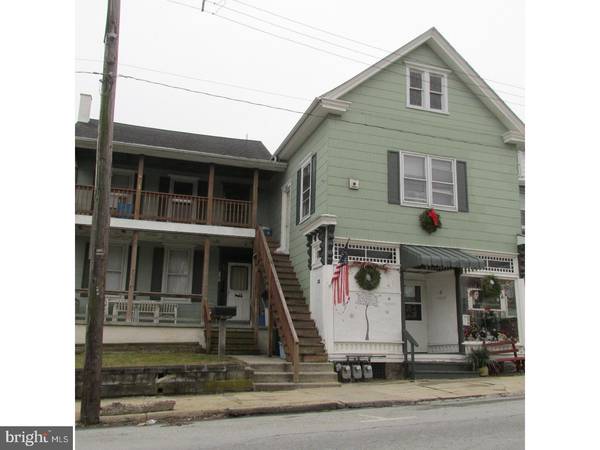 516 W 1ST AVE, Parkesburg, PA 19365