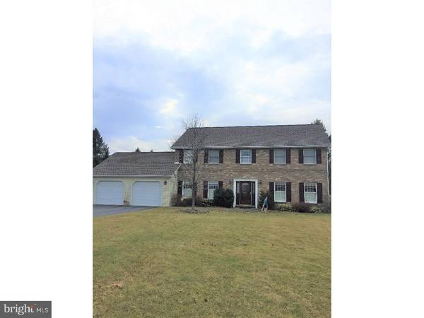 243 MOONHILL DR, Schuylkill Haven, PA 17972