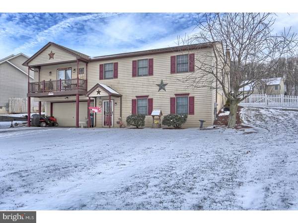 320 SYCAMORE LN, Blandon, PA 19510